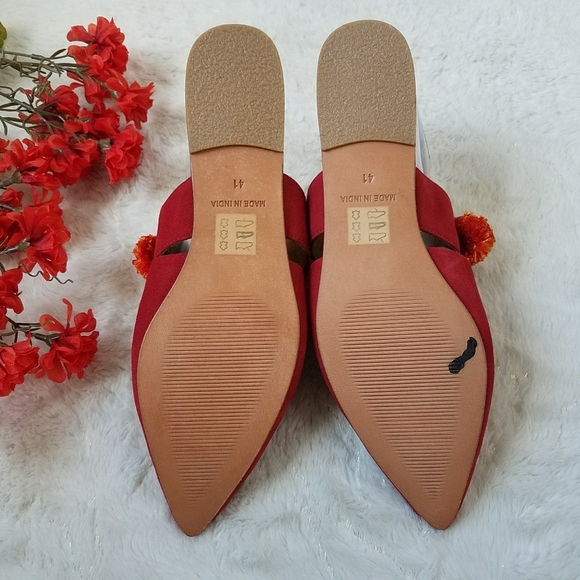 Anthropologie Pom-Strapped Slides - Picture 4 of 9